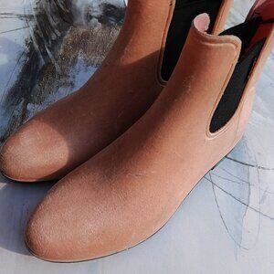 Suede boot for women